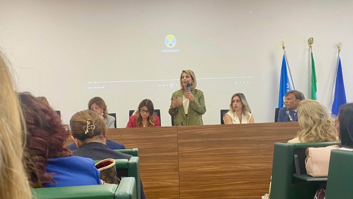 Il Borrelli in prima linea contro la violenza di genere: a Catanzaro il confronto su rispetto ed educazione - Foto: Uff. Stampa Liceo Classico Diodato Borrelli