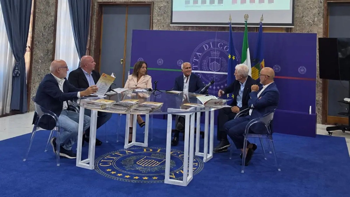 Cosenza, presentato il nuovo Piano del Colore: al via la rigenerazione urbana - Foto Uff. Stampa Comune di Cosenza