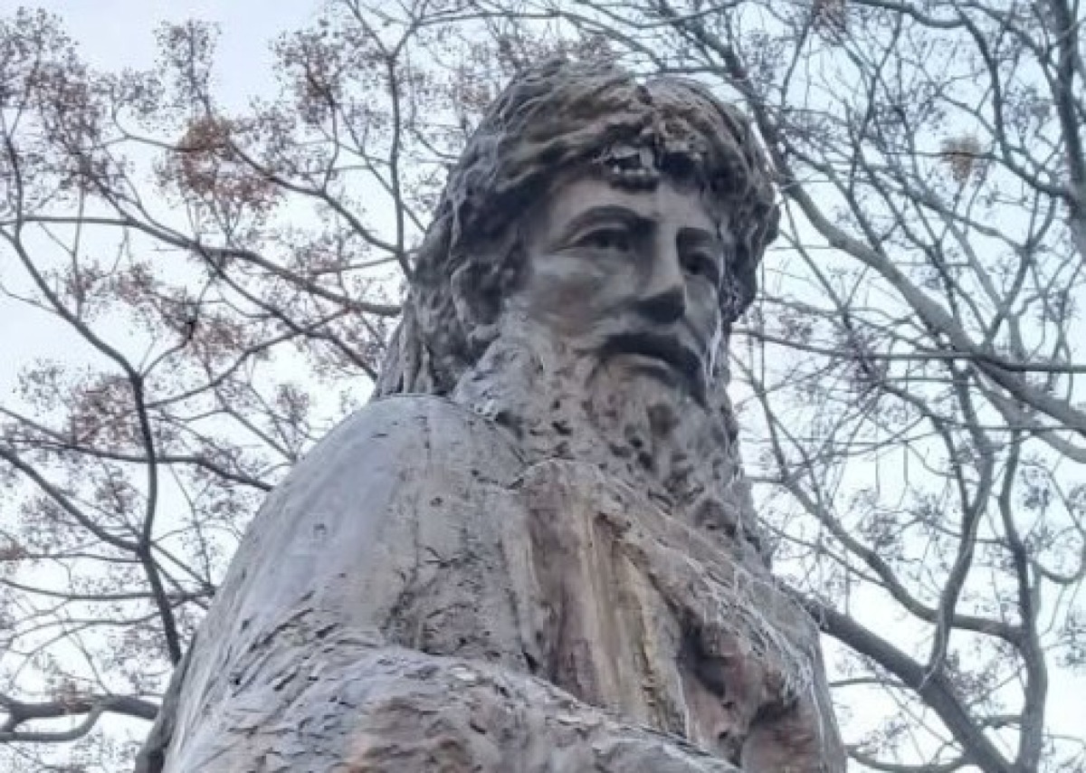 Crotone, il 20 settembre lo “Sposalizio con la Sapienza” sotto la Statua di Pitagora - Foto: Uff. Stampa Nuova Scuola Pitagorica 