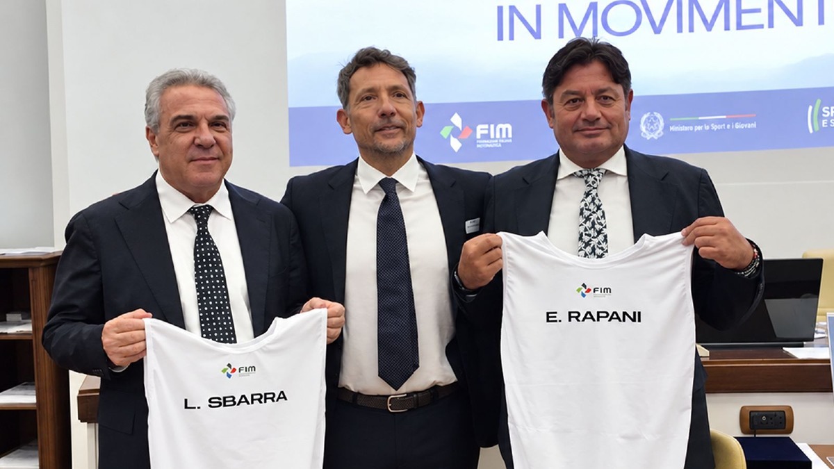 “Mare in Movimento” arriva a Corigliano-Rossano. Rapani: «Sport e mare per destagionalizzare il turismo» - Foto Uff Stampa senatore Ernesto Rapani