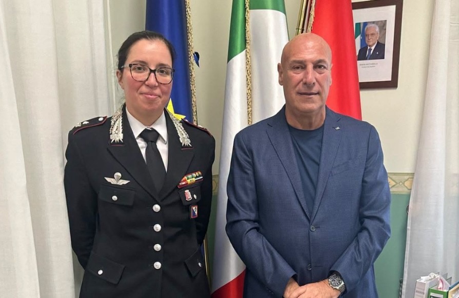 Crotone, il sindaco Voce saluta il maggiore Pozzebon: “Grazie per il lavoro svolto al servizio della città” - Foto: Uff. Stampa Comune di Crotone