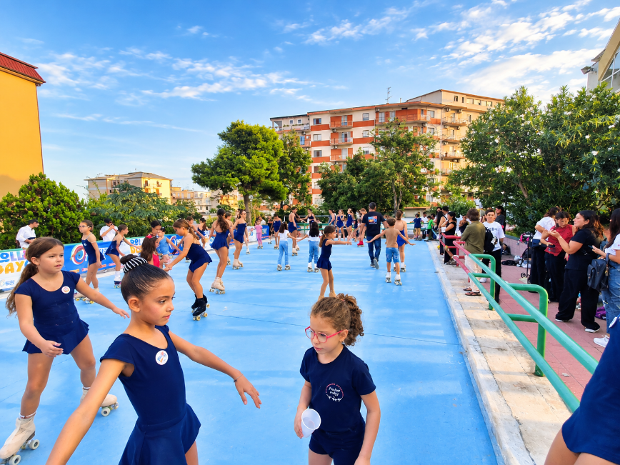 (Foto) Crotone - Tanto divertimento per il "Roller Day" della Freedom to Play - Foto: Ufficio stampa Freedom to play
