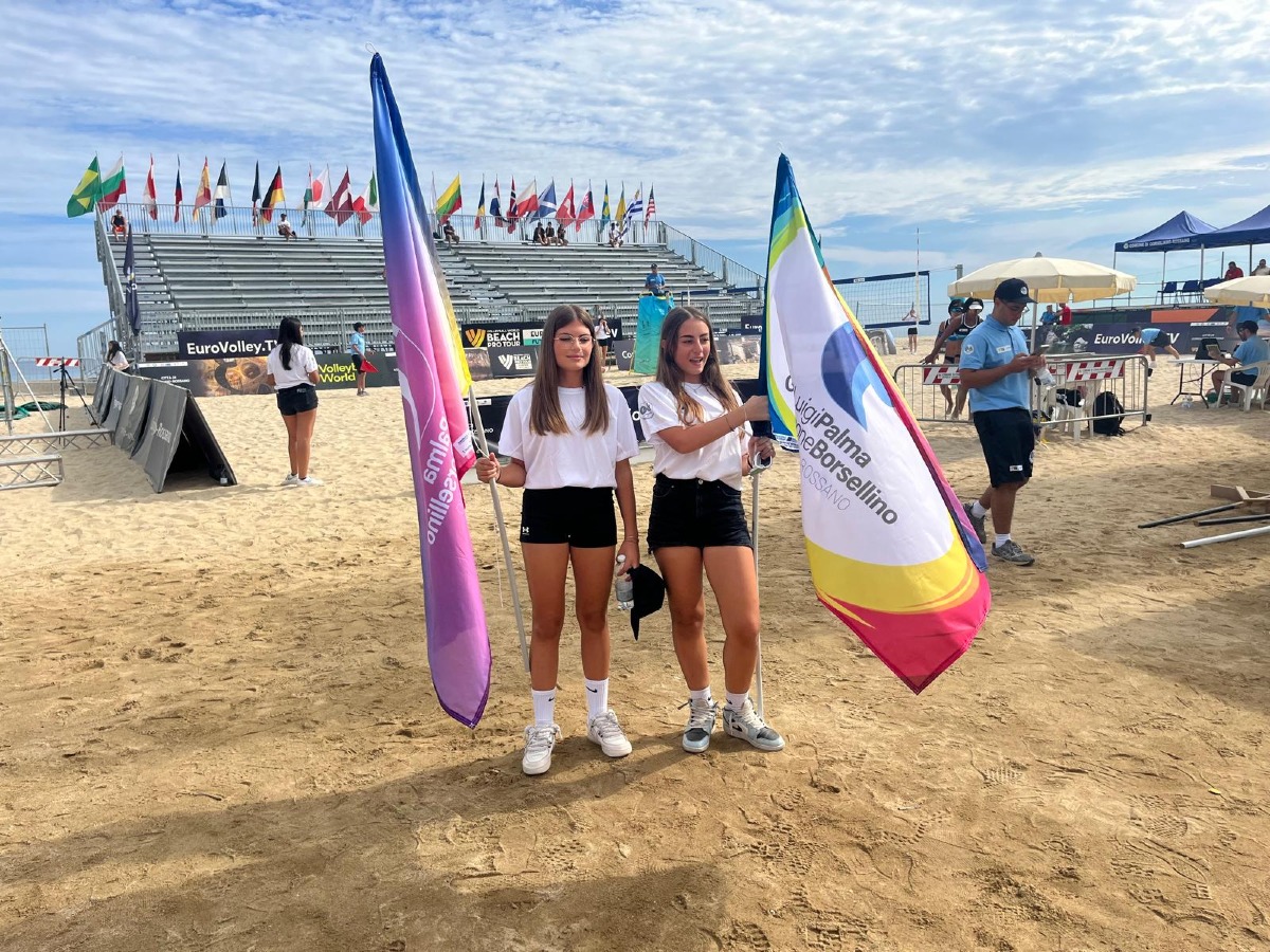 Corigliano-Rossano, Beach Pro Tour 2026: l’IIS Palma Green Falcone Borsellino protagonista con 30 studenti - Foto: Uff. Stampa IIS Palma Green Falcone Borsellino