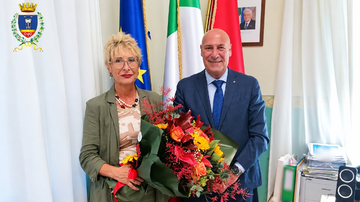 Crotone saluta il prefetto Franca Ferraro, il sindaco Voce: «Grazie per la sua presenza» - Foto Uff Stampa Comune di Crotone 