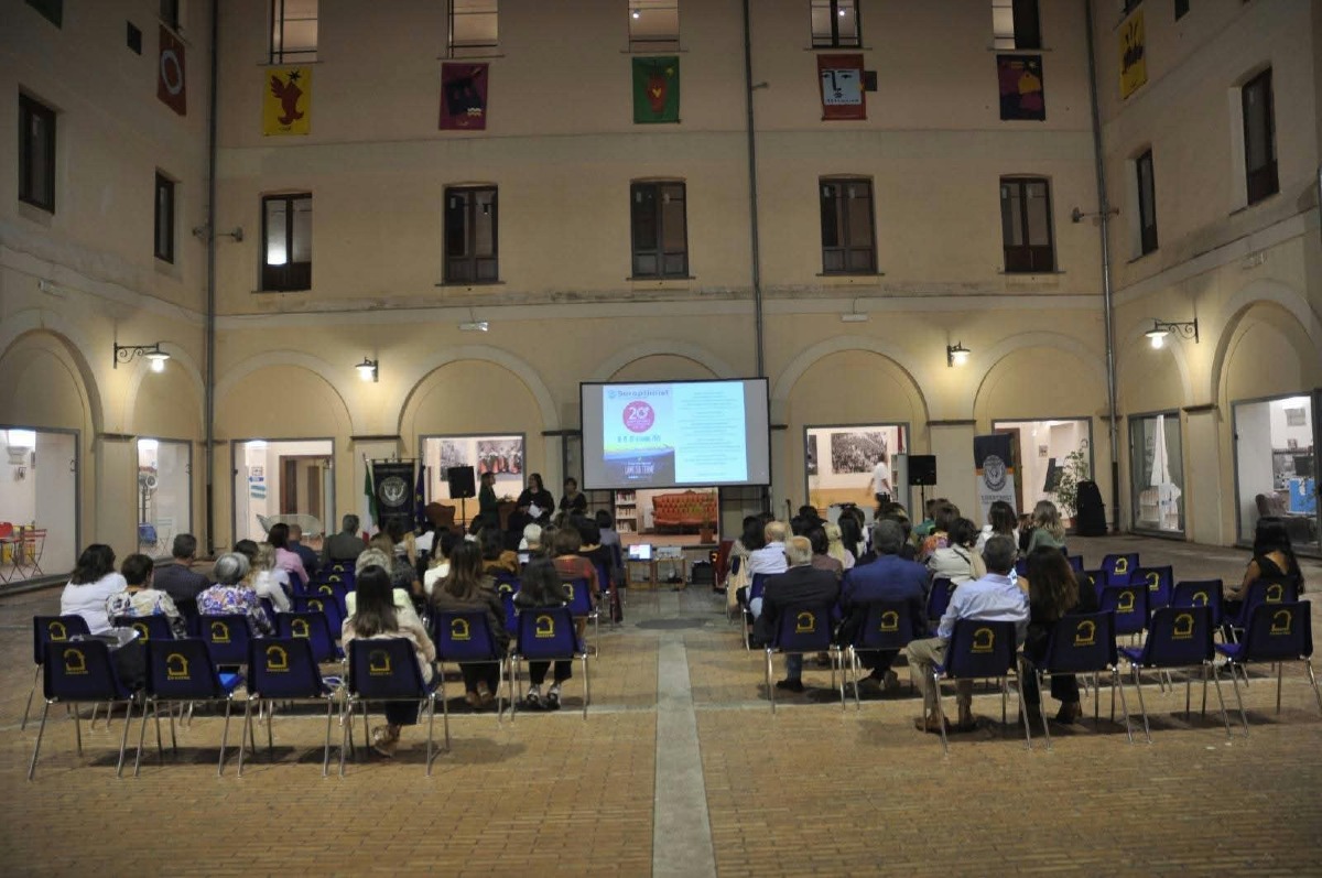 Il Soroptimist Club Lamezia Terme celebra vent’anni di impegno e solidarietà - Foto: Uff. Stampa  Soroptimist Club Lamezia Terme