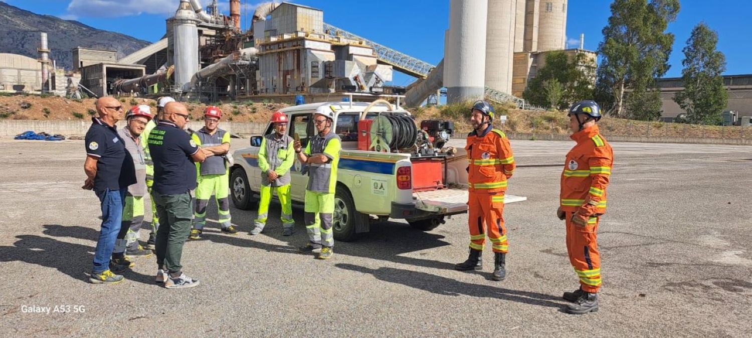 Sicurezza, esercitazione antincendio alla Heidelberg Materials di Castrovillari - Foto: Uff. Stampa Soccorritori Aquile del Pollino