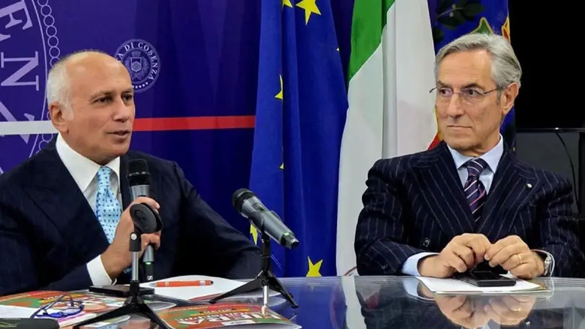 Cosenza, nasce “Adotta una Via”: Comune, imprese e cittadini insieme per le strade della città - Foto Uff. Stampa Comune di Cosenza