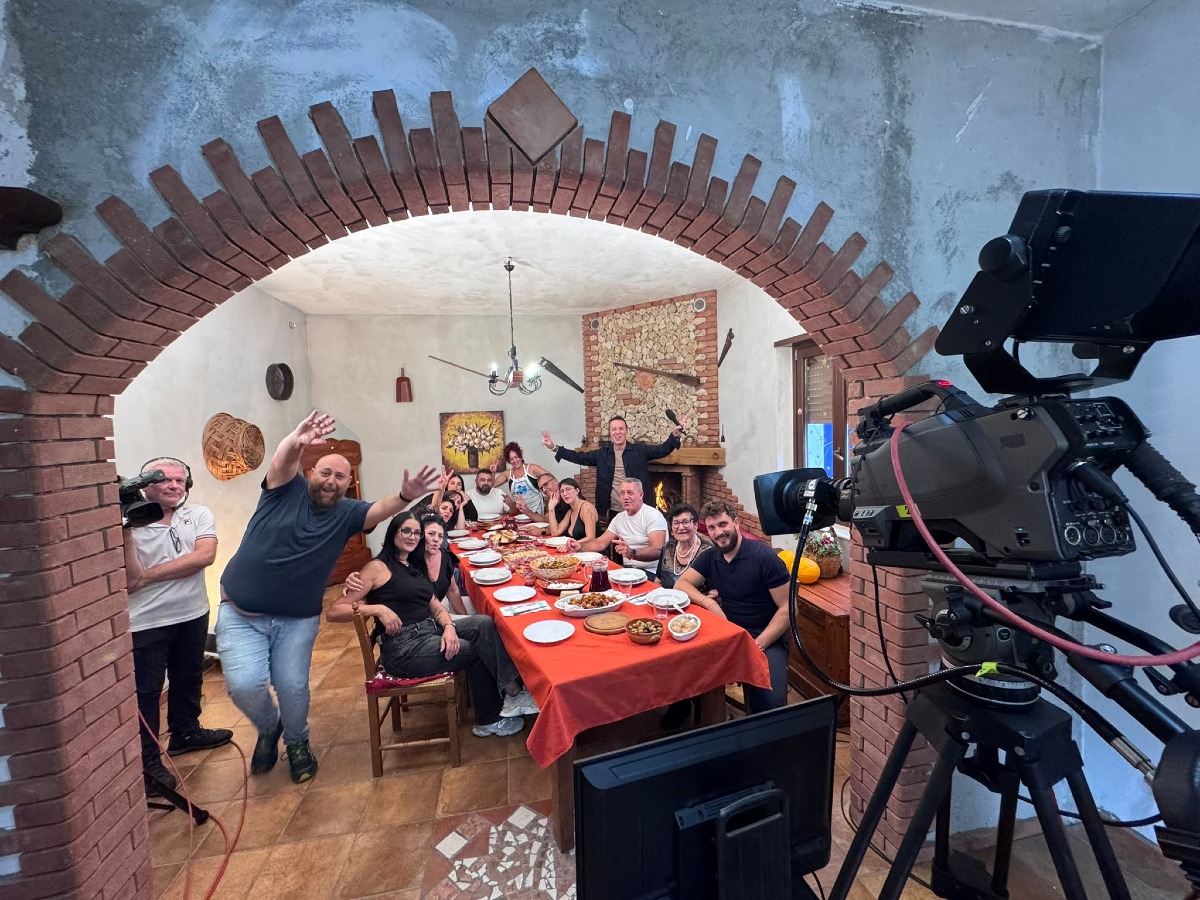 La famiglia Carvelli apre la nuova stagione di Domenica In: Scandale protagonista su Rai 1