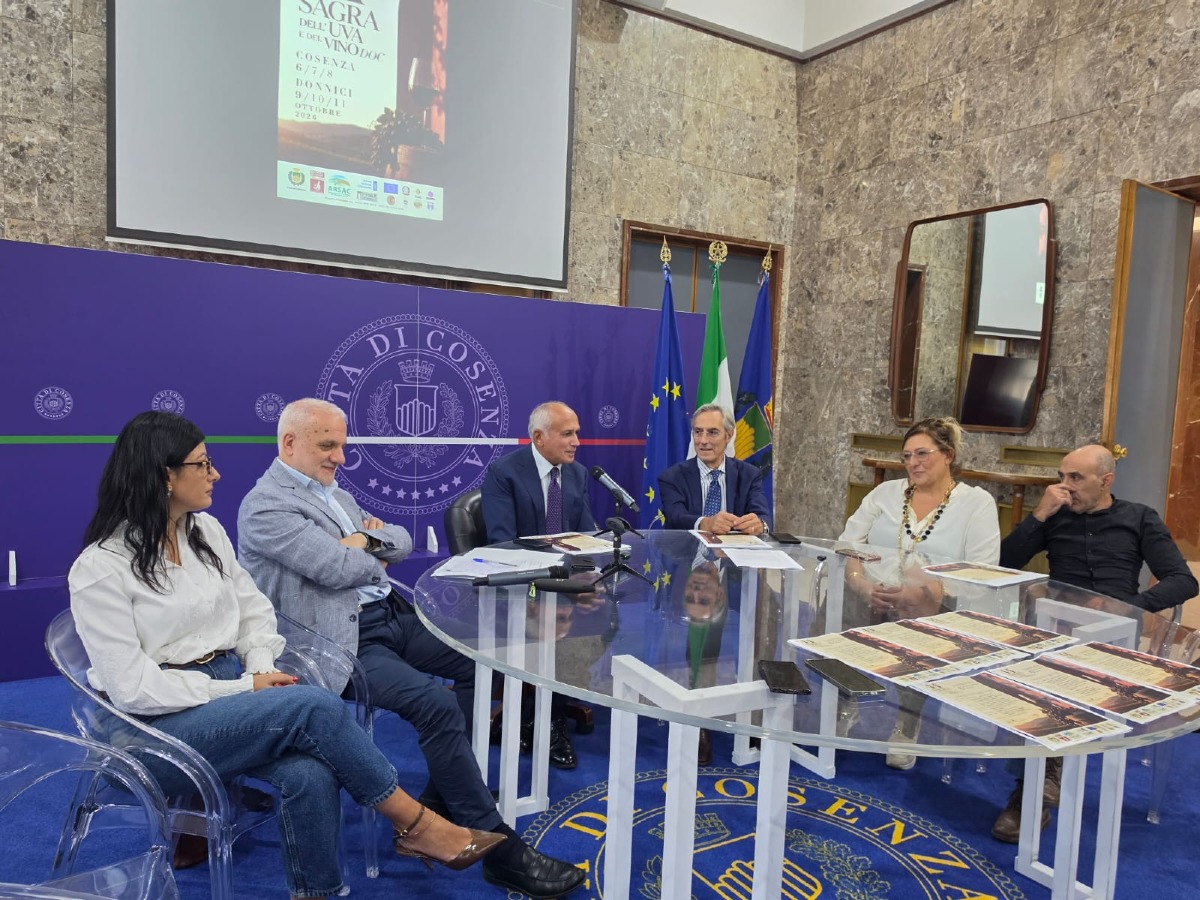 Cosenza, la Sagra dell’Uva e del Vino raddoppia: sei giorni tra territorio, tradizione ed enoturismo - Foto: Uff. Stampa Comune di Cosenza