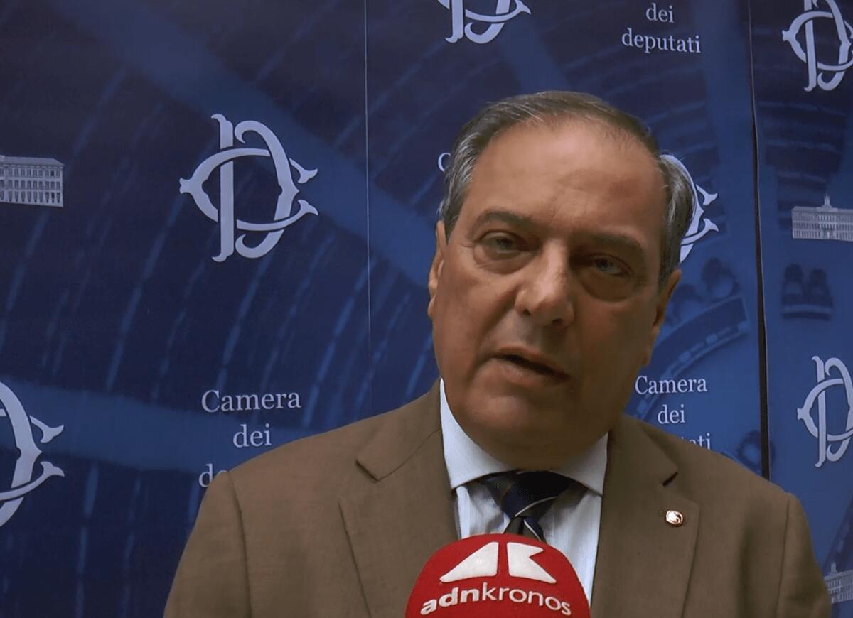 Ai, Anelli (Fnomceo): "Algoritmi non possono capire il disagio del paziente" - 