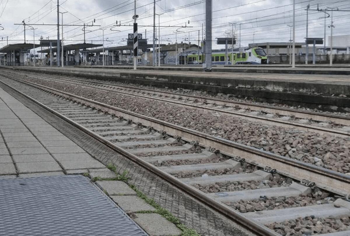 Frana su linea Brennero-Bolzano, circolazione ferroviaria sospesa - 