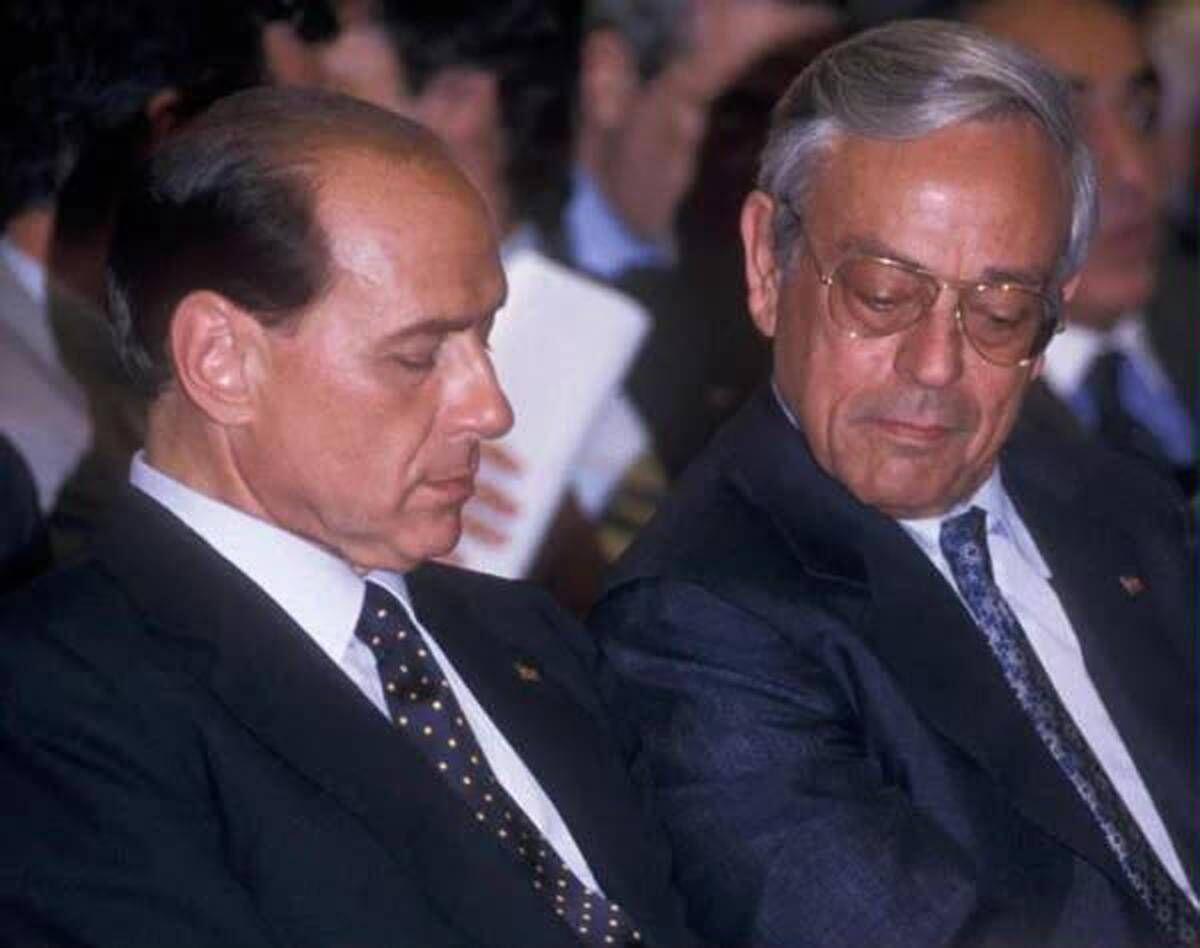 Previti ricorda Berlusconi: "Silvio era il più grande e ha lasciato vuoto immenso, è stato superiore agli attacchi" - 