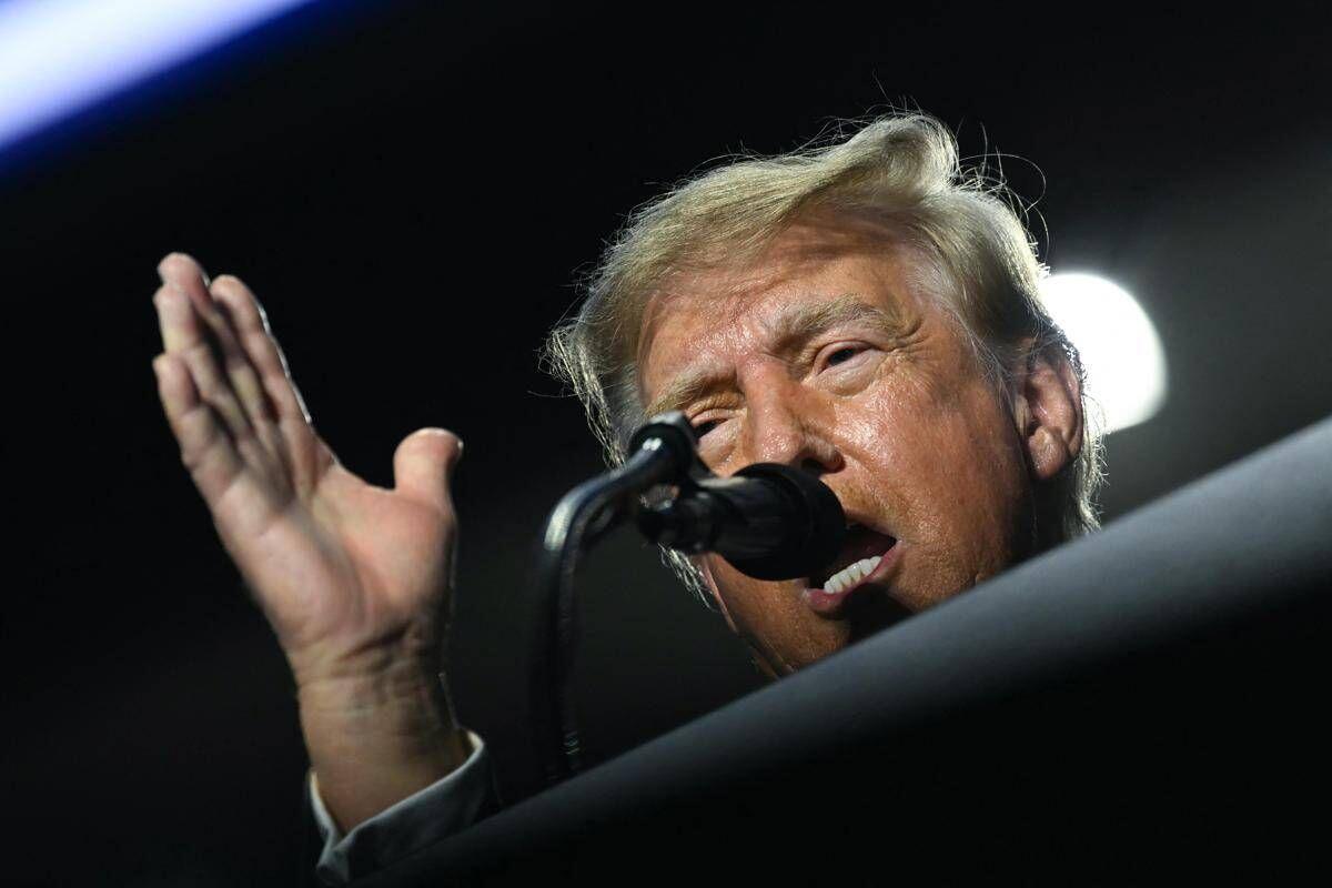 Il Kennedy Center chiude. Trump: "Riapre solo col mio nome" - 