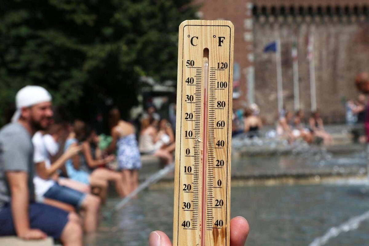 Meteo, nel weekend ancora sole e alte temperature. Poi da mercoledì la svolta - 