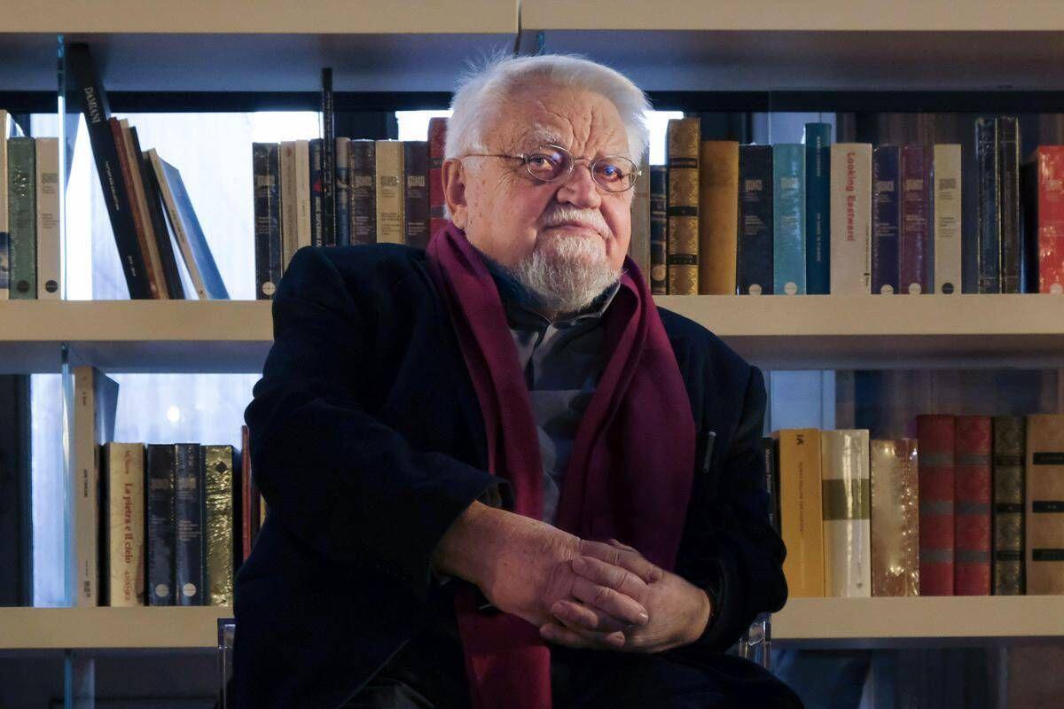 Morto Enzo Bianchi, fondatore della comunità monastica di Bose: aveva 83 anni - 