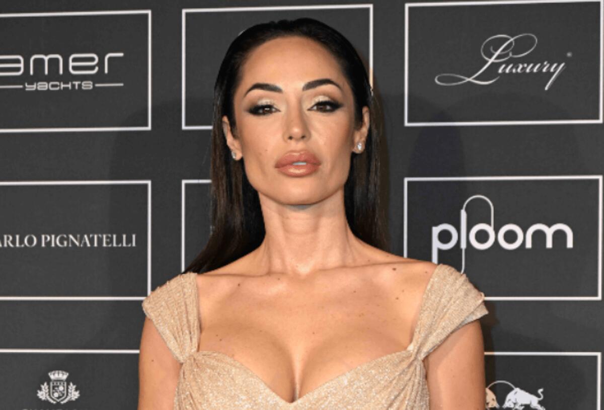 Raffaella Fico: "Io tradita, l'ho cacciato subito di casa. Smettiamola di dare la colpa alle donne" - 