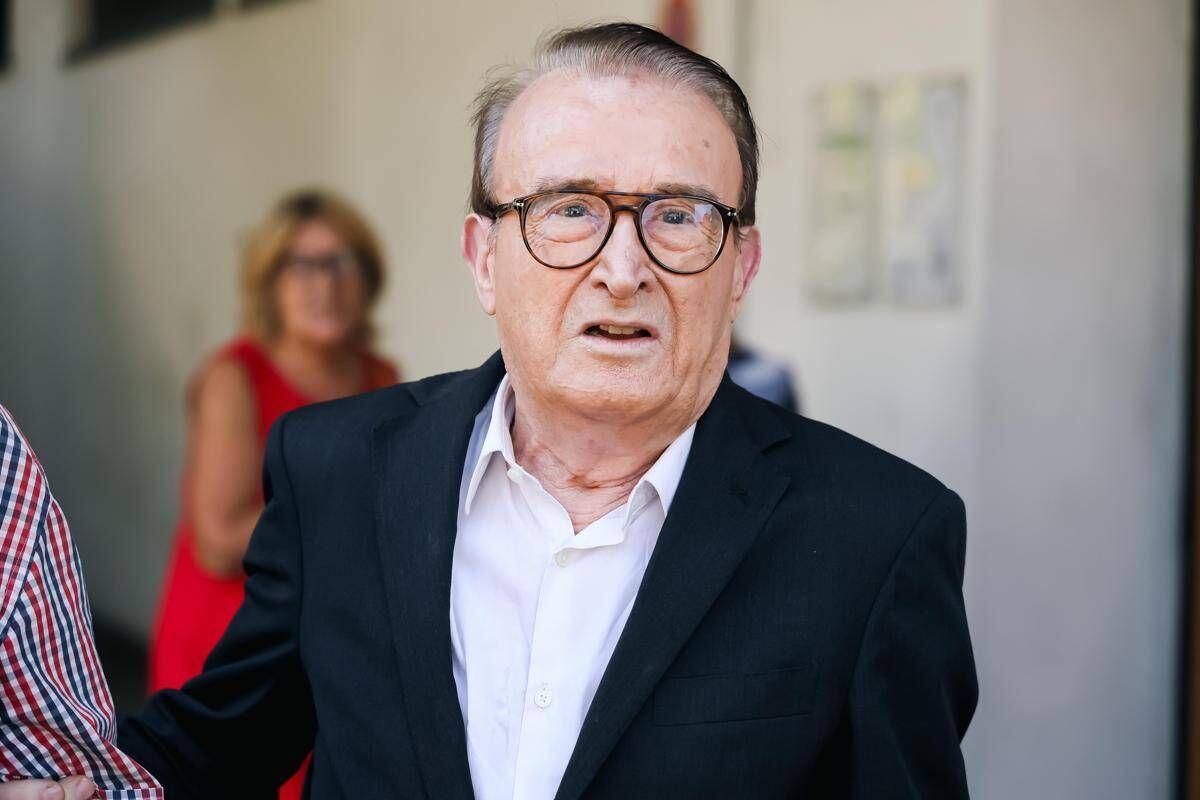 "Vai in pensione", Giuliacci e i meteo-insulti per le previsioni: "Qualche volta rispondo..." - 