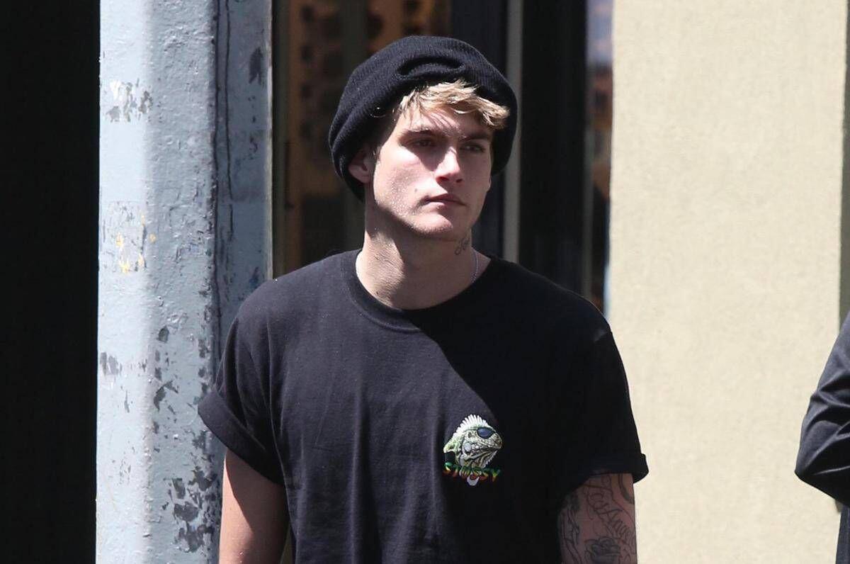 La morte di Presley Gerber e l’ibogaina, cosa sappiamo sullo psichedelico usato anche contro le dipendenze - 