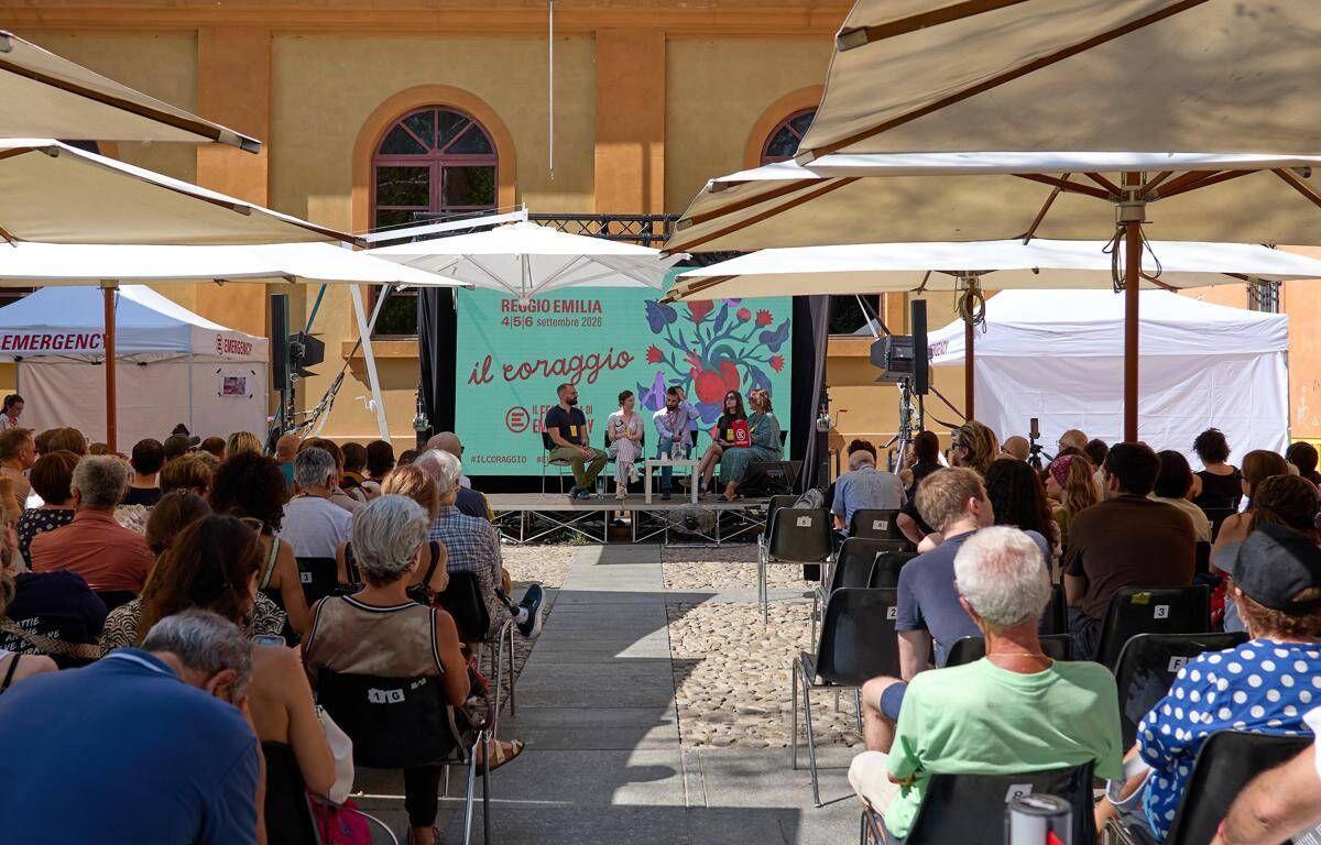 Reggio Emilia, al Festival di Emergency le testimonianze degli operatori in Ucraina: "Attacchi tutti i giorni, conflitto totalizzante" - 