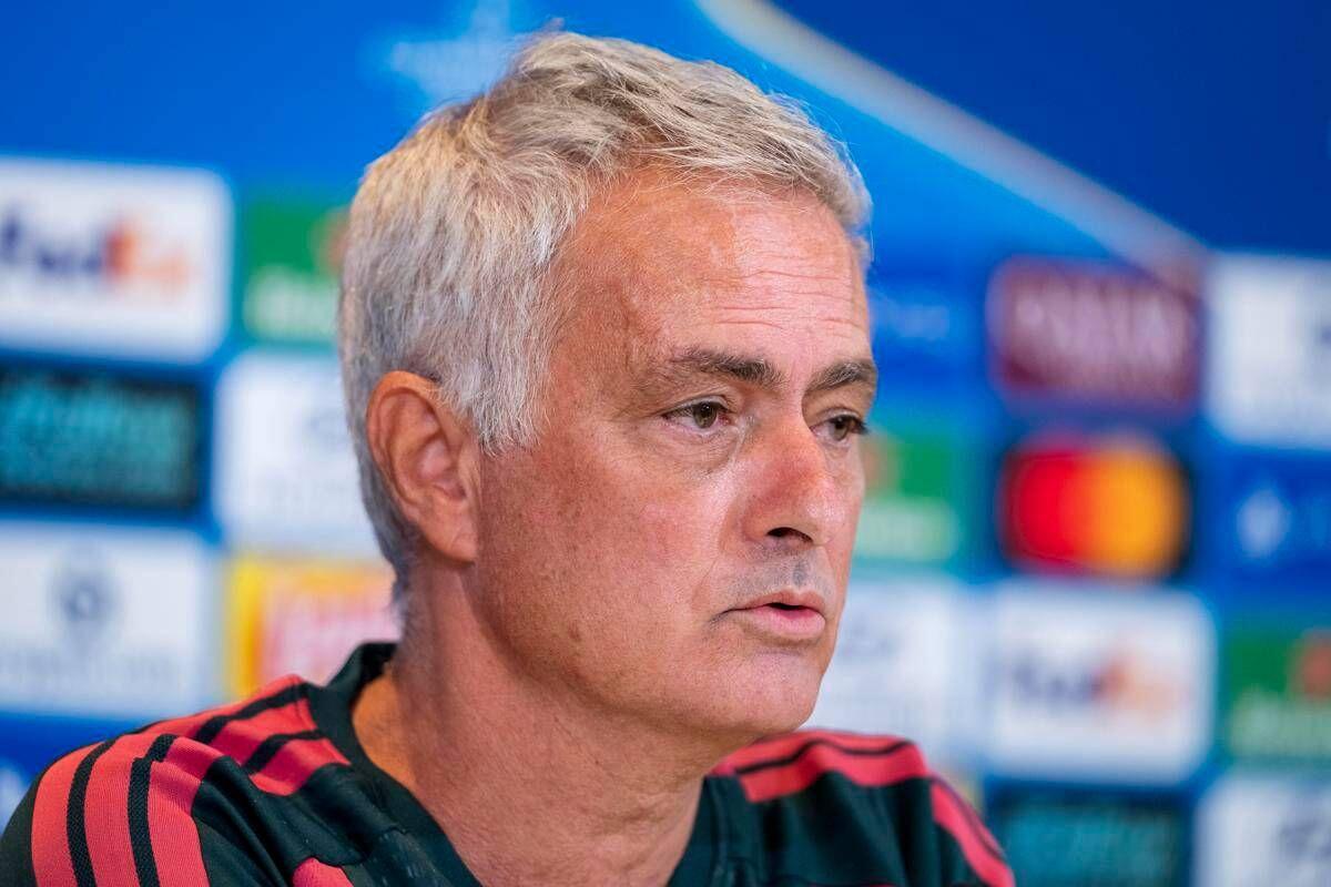 Mourinho: "Chi ha fatto il calendario è italiano, sorpreso che Inter non abbia vinto Champions negli ultimi anni" - 