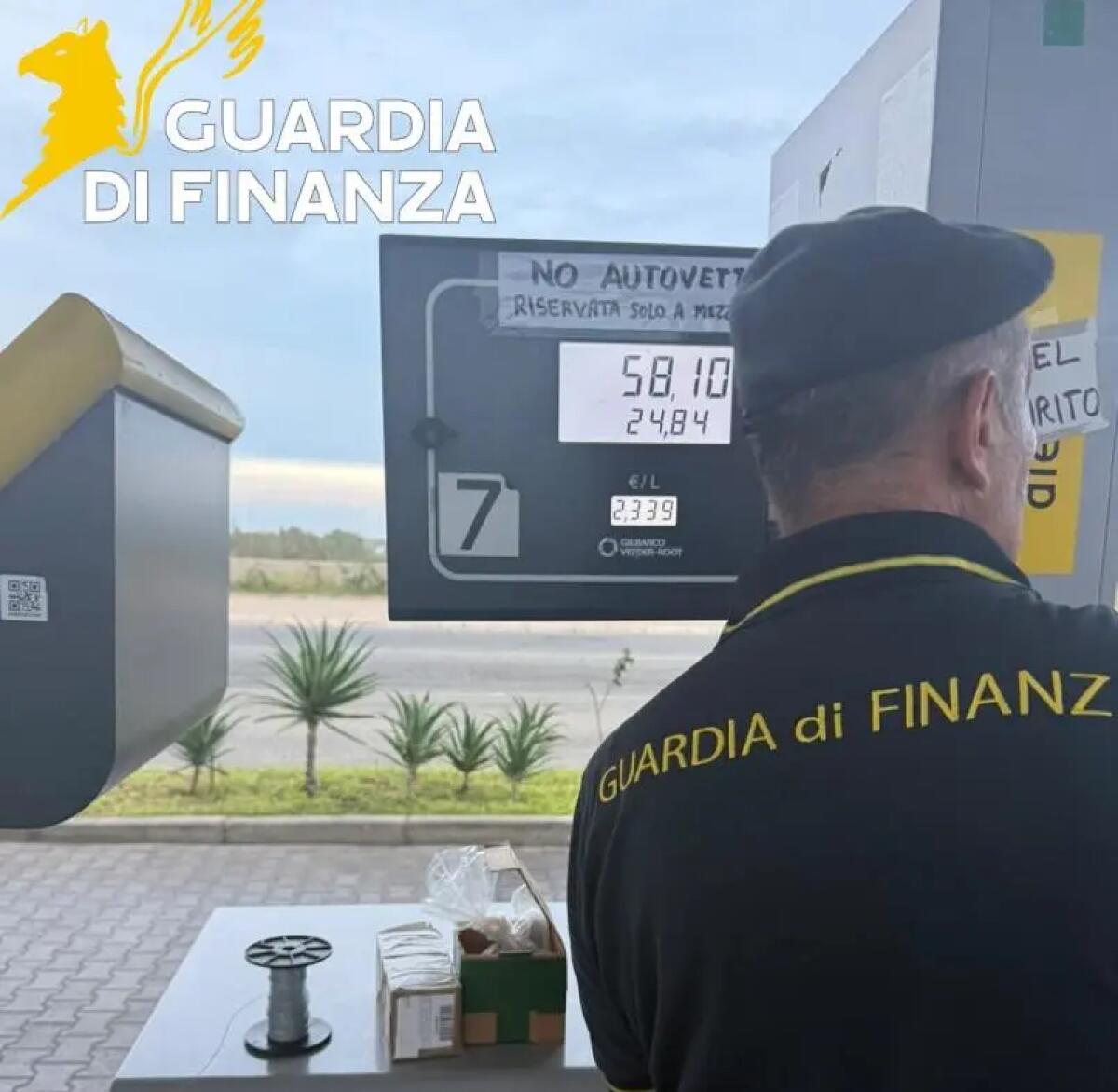 Sequestrati a Crotone 13 mila litri di gasolio annacquato - 