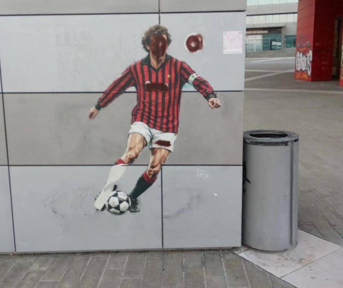 Baresi, a Milano vandalizzato il murales per il capitano del Milan - 