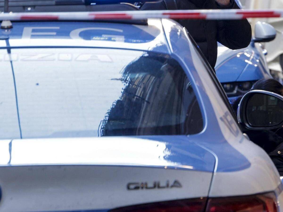 Aveva investito e ridotto in fin di vita poliziotto a Caserta: arrestato 33enne a Tirana - 