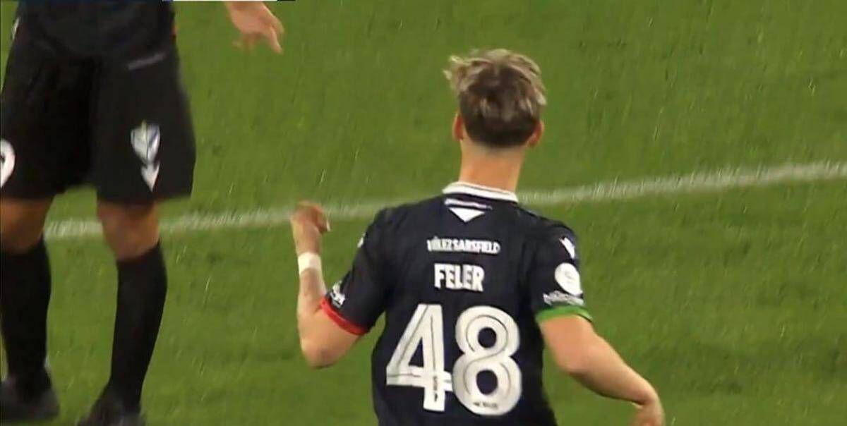 Telecronista racconta l'ingresso in campo... del figlio - Video - 