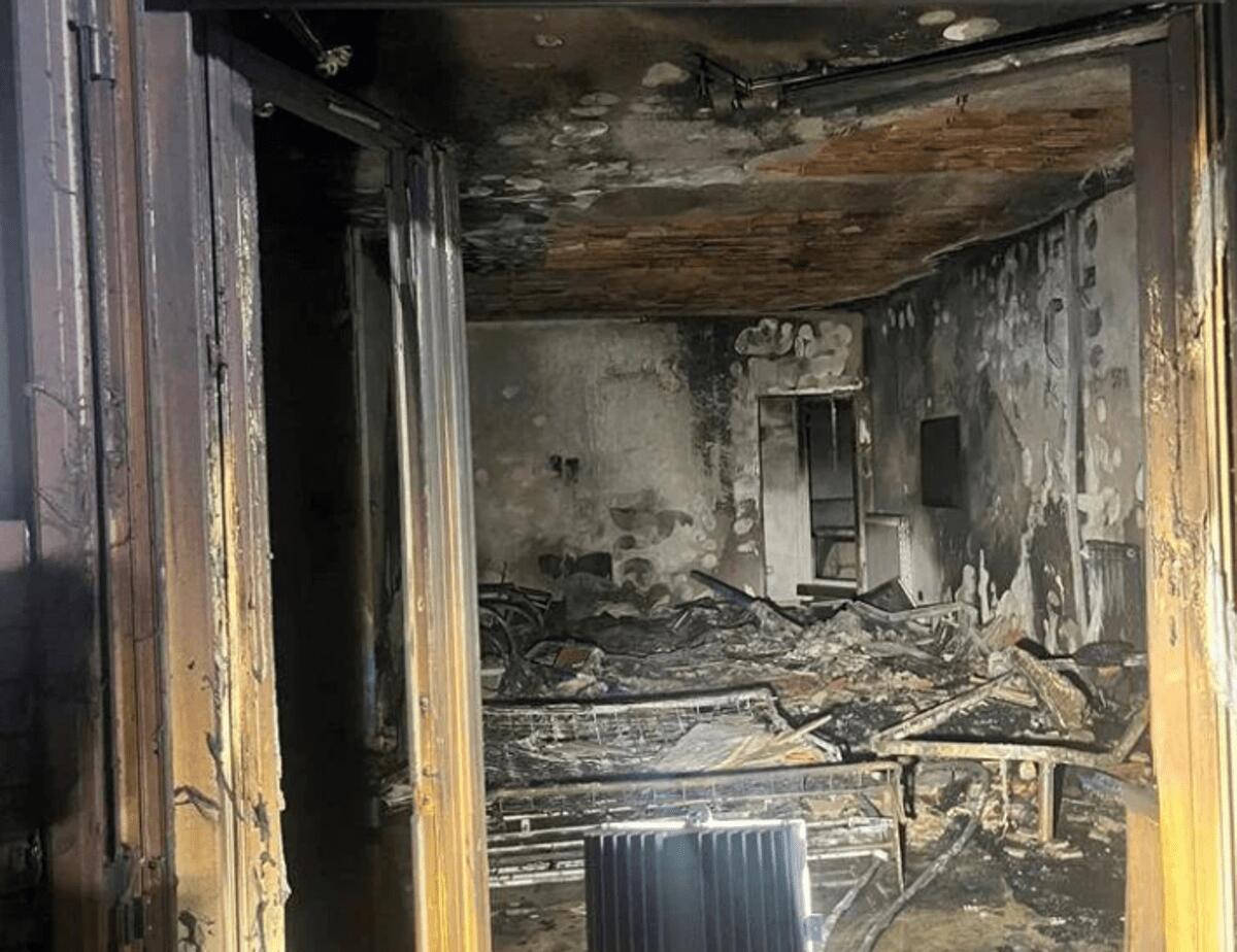 Vibo Valentia, esplosione nel B&b: morta anche la bimba di 10 anni dopo il papà e la mamma - 