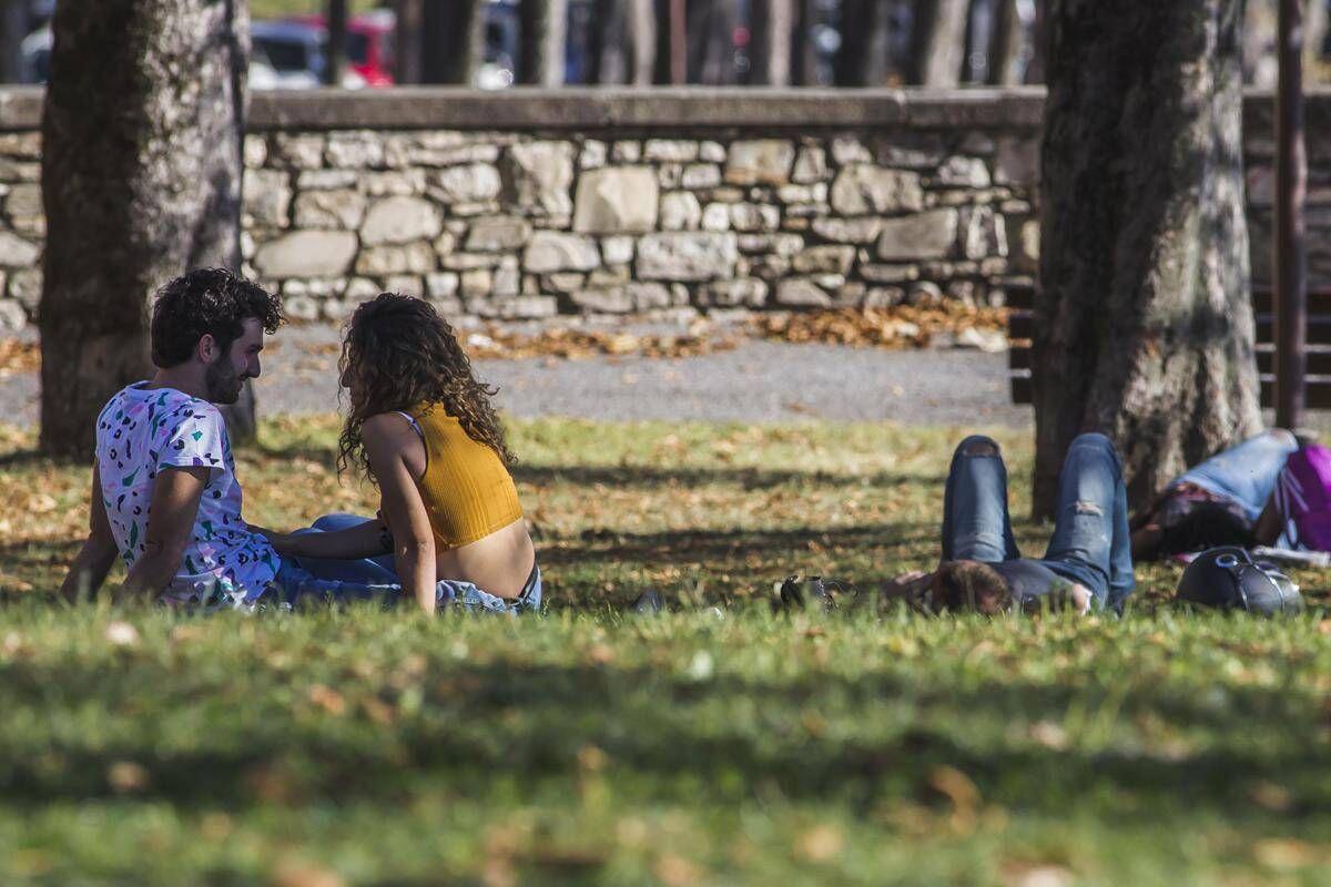 Meteo, ultime giornate di sole in Italia: nel weekend arrivano le piogge - 