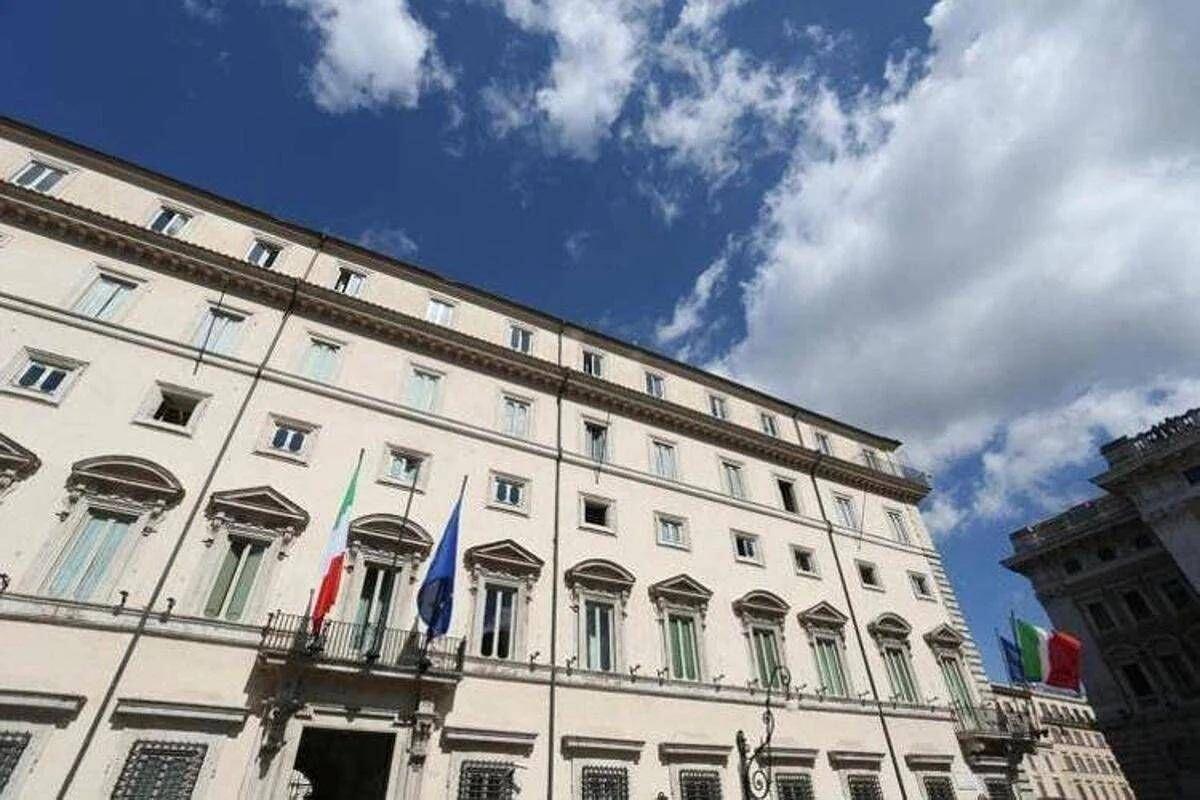 Addio bollo e tripletta flat tax, il 'cantiere' Manovra tra voto e risorse - 