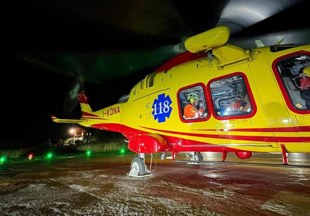 Esce dal rifugio per fare una foto, escursionista precipita e muore nel Bellunese - 