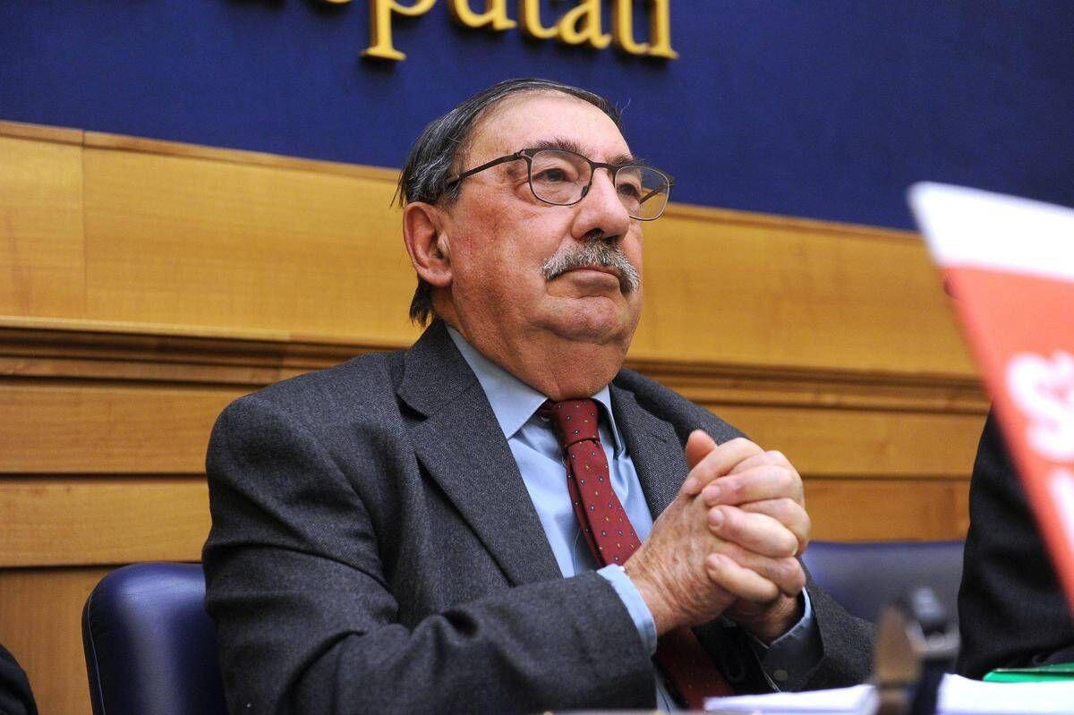 E' morto a 78 anni Fabio Mussi, dirigente di Sinistra Italiana Avs e ministro del governo Prodi - 