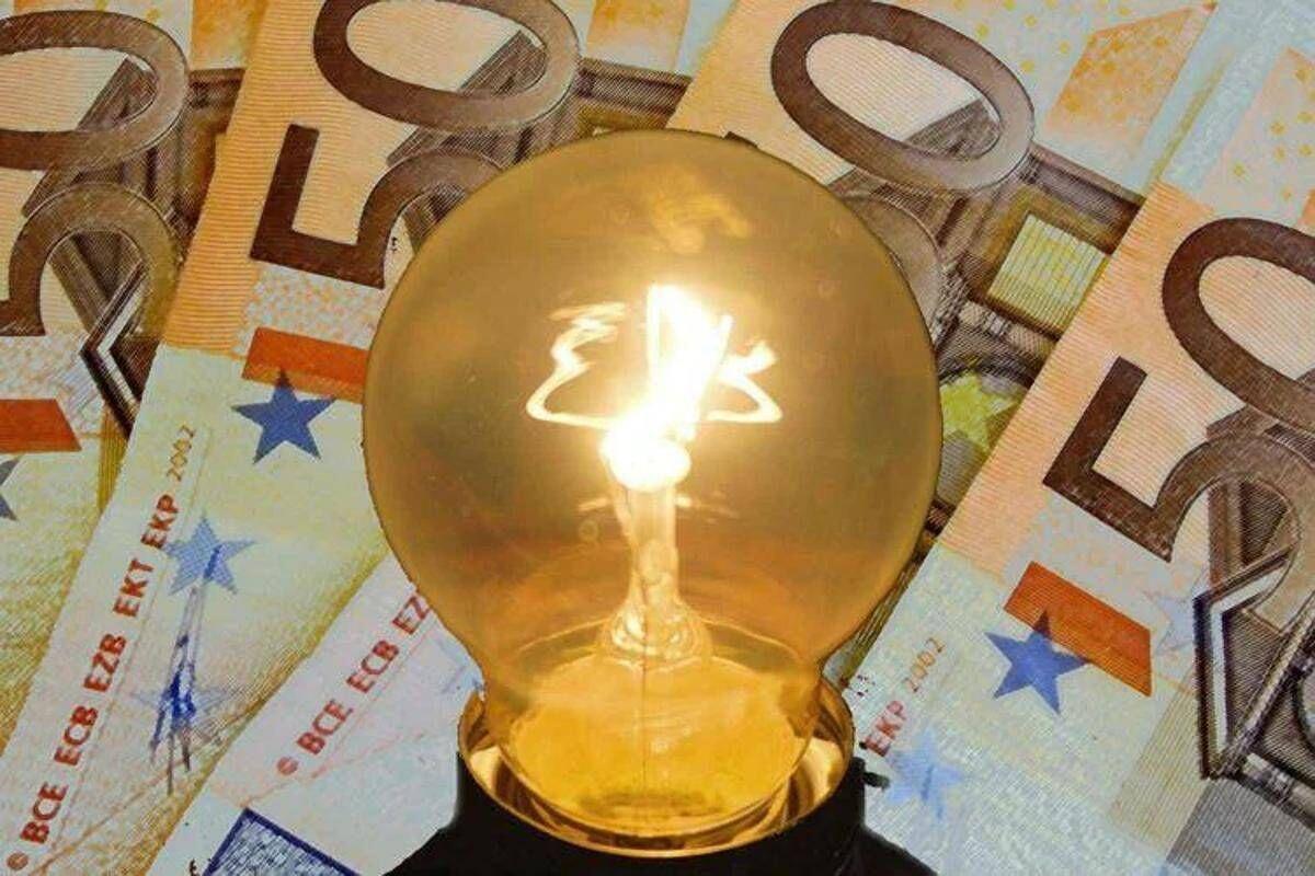 Bollette, Eni taglia 30% su luce-gas. Enel, già da aprile sconto del 50% su elettricità. Meloni: "Anche altri attori diano una mano" - 
