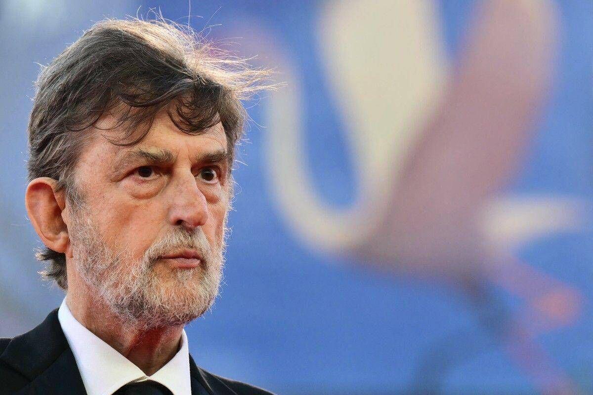 "Spenga il telefono", Nanni Moretti interrompe la proiezione a Venezia - 