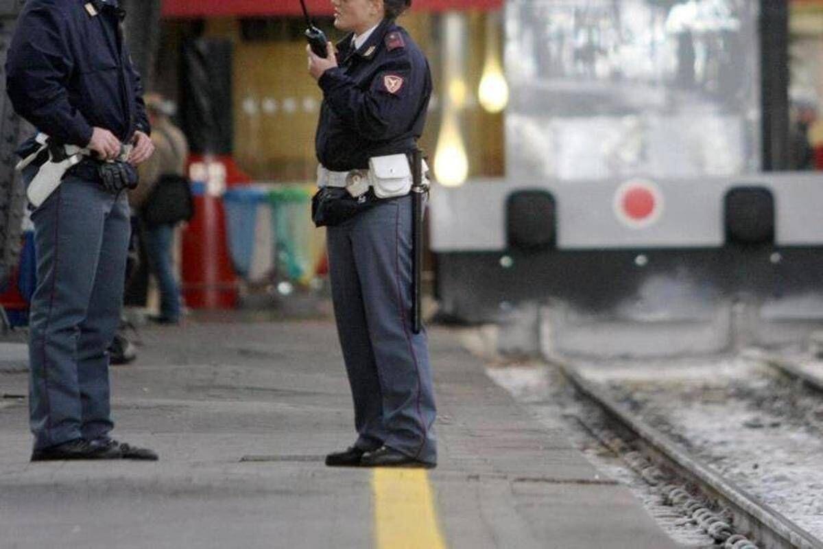Ragazza investita da un treno dell'Alta Velocità a Milano Lambrate: ritardi fino a 60 minuti - 