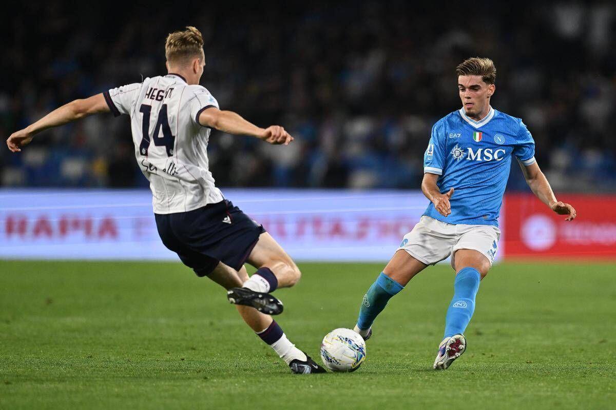 Serie A, Napoli-Bologna, annullato il gol al 6' del rossoblu Theate - Cosa è successo - 