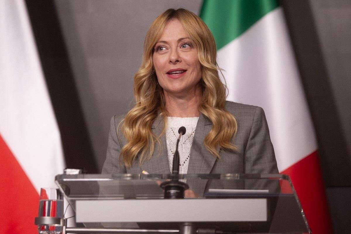 Caro energia, Meloni da Praga: "Spero che anche altri attori diano una mano" - 