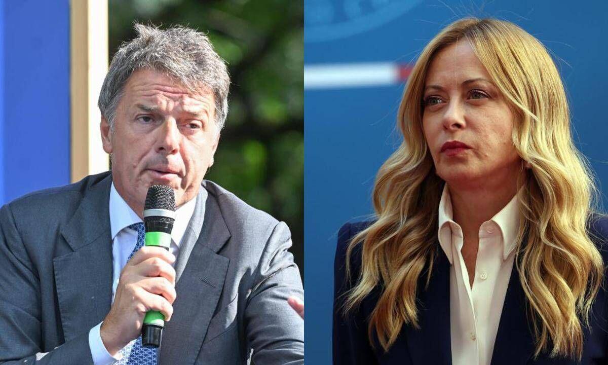 Bollo auto, Renzi contro Meloni: "Mi diede del venditore di pentole, si scusi". Lei: "Bravo, hai scoperto differenza tra annunciare e realizzare" - 