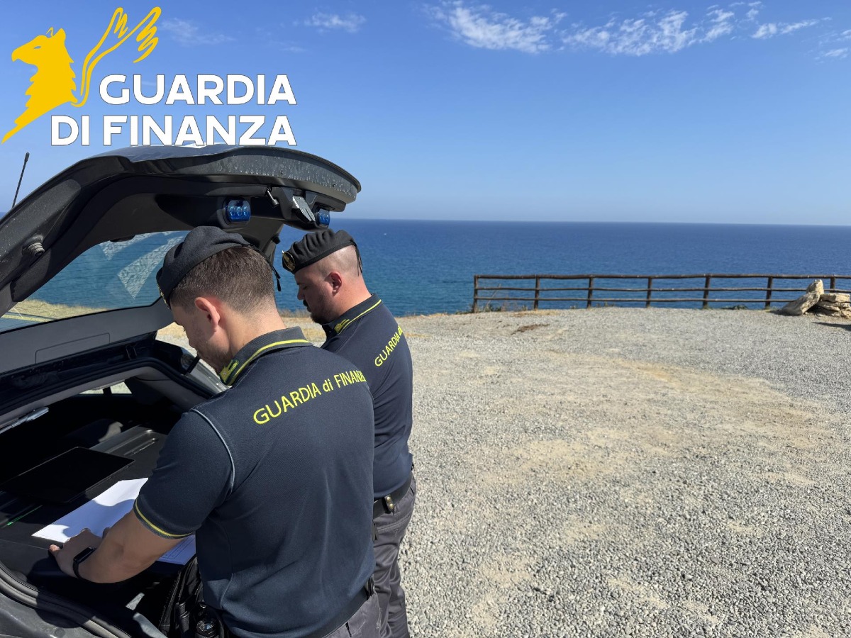 Guardia di finanza controllo Cirò Marina - Guardia di finanza controllo Foto Uff. Stampa Guardia di finanza 3.09.2026