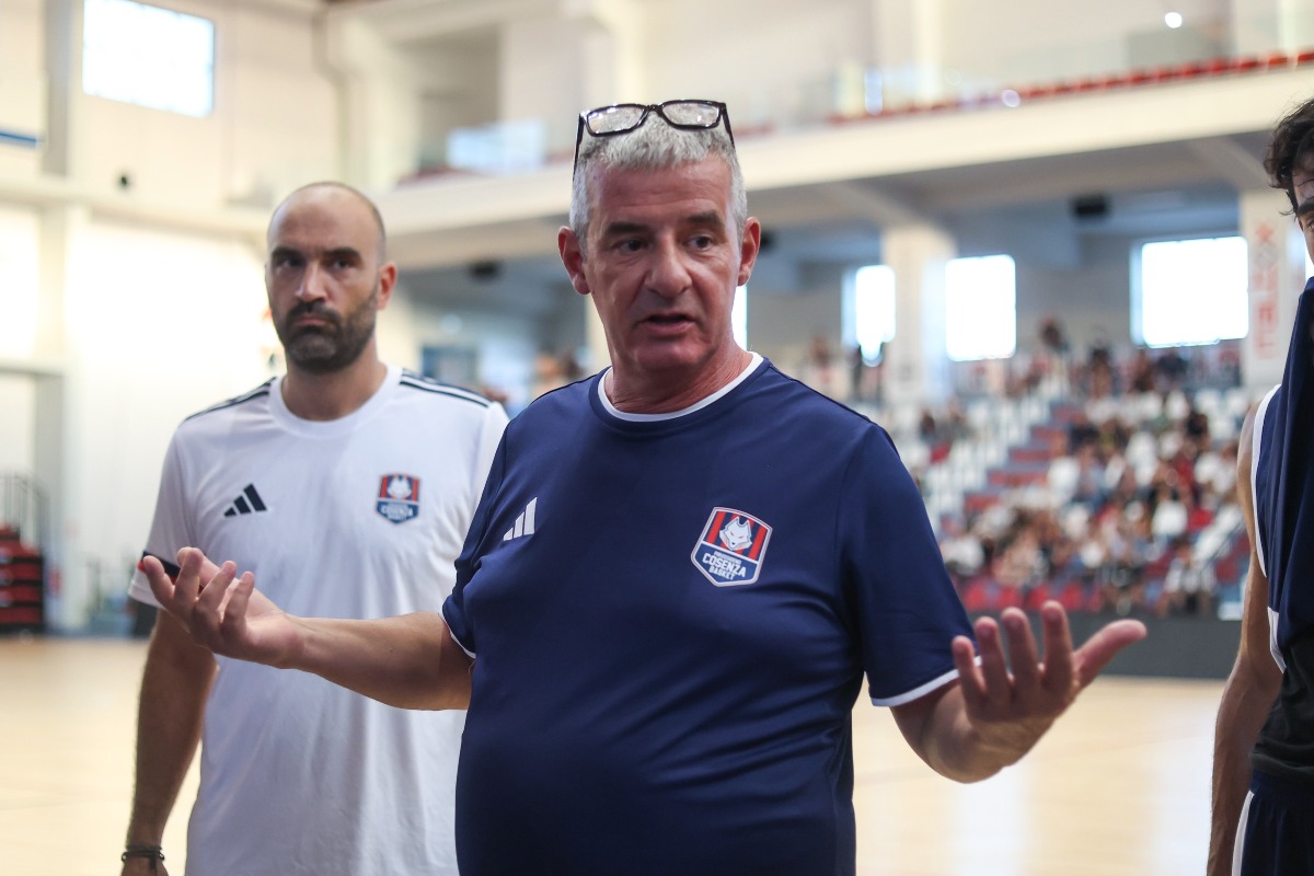 pirossigeno cosenza Basket allenamenti - Foto Uff. Stampa Pirossigeno Cosenza 7.09.2026