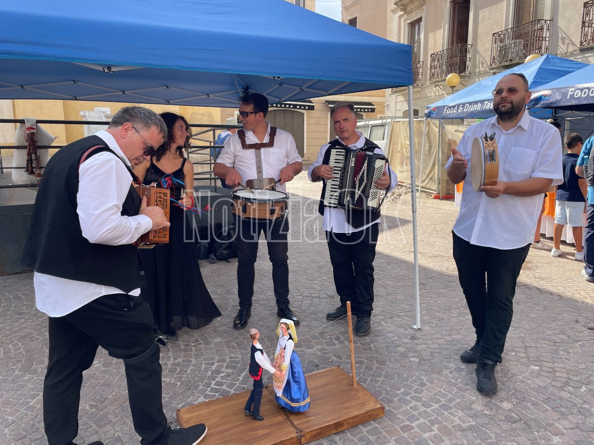 Crocieristi a Crotone - Foto Redazione 12.09.2026
