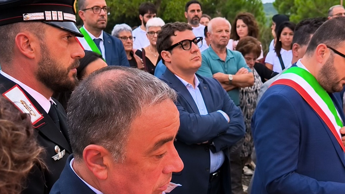 Fiaccolata per Denise Cosco - Petilia Policastro - Foto Redazione 