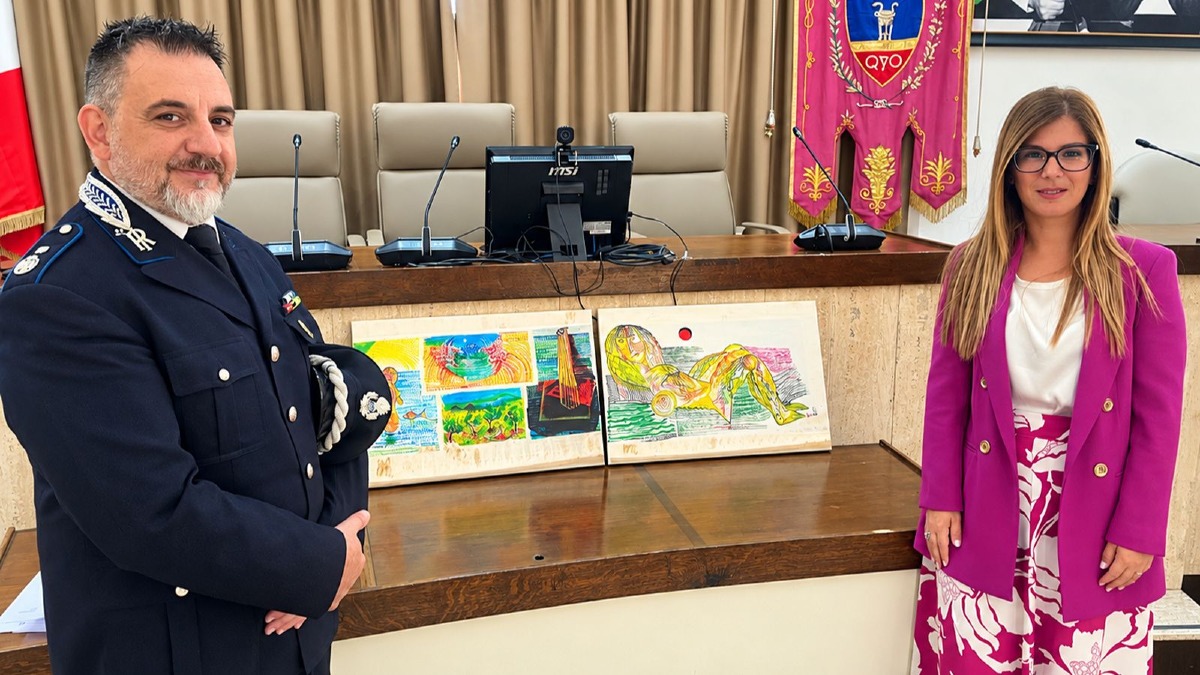 Presentazione Mostra Vinoli - Comune di Crotone 