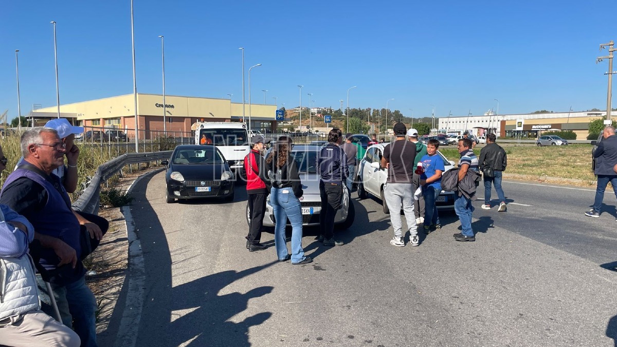 Protesta agricoltori Crotone - Redazione 28.09.2026