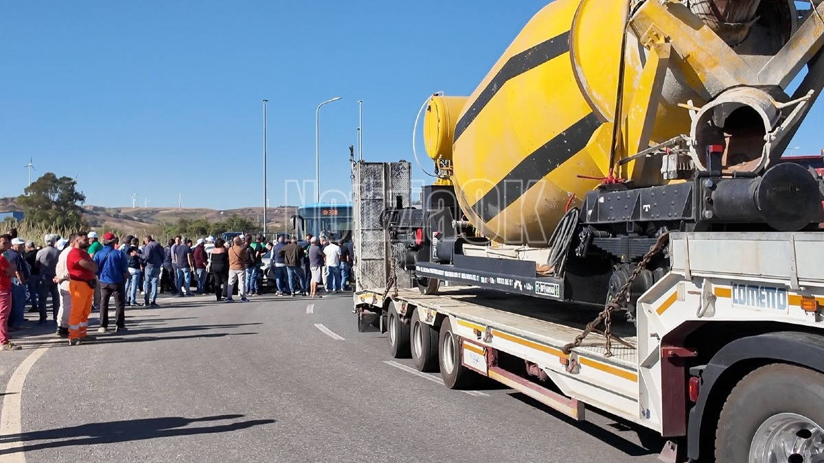 Protesta agricoltori Crotone - Redazione 28.09.2026