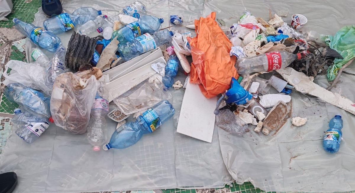 psiko Ambiente raccolta rifiuti spiaggia - foto uff. stampa Psiko ambiente 28.09.2026