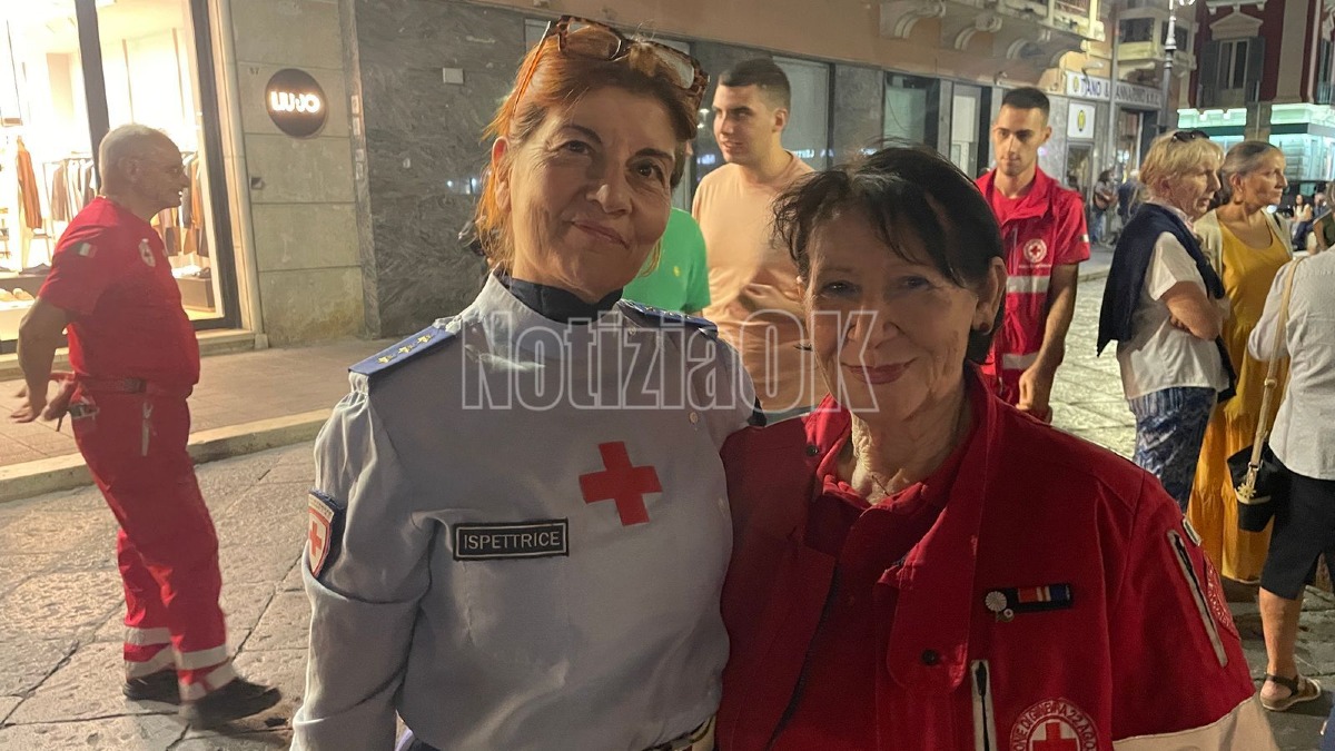 Croce Rossa in Piazza della Resistenza Crotone - Foto Redazione 29.09.2026