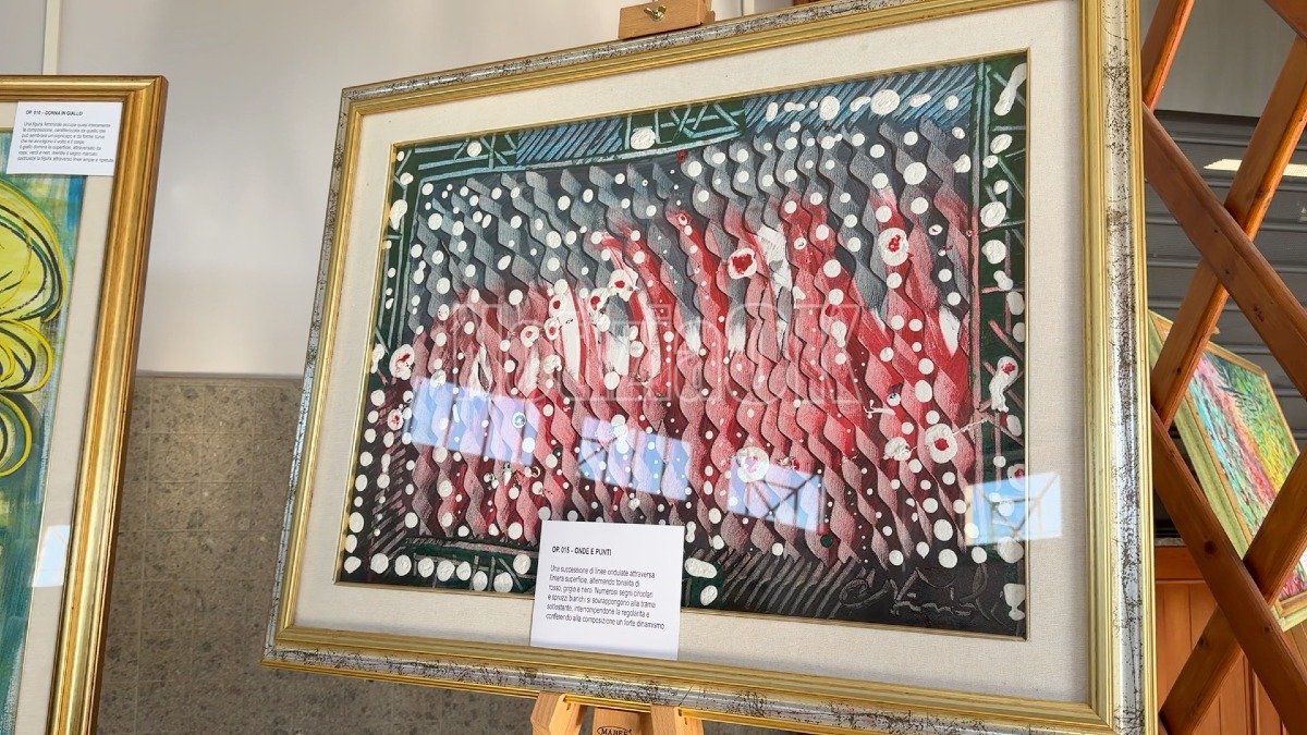 Mostra Vinoli Casa Circond4riale Crotone - Redazione 30.09.2026