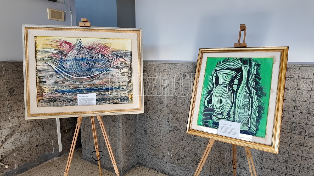 Mostra Vinoli Casa Circond4riale Crotone - Redazione 30.09.2026
